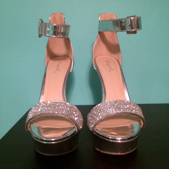 Silver Rhinestone Heels - Picture 3 of 6